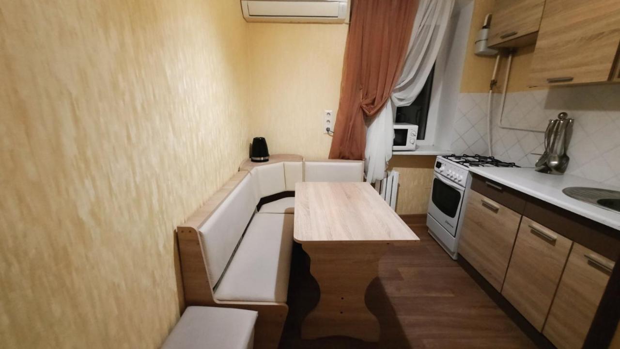 Двухкомнатная Квартира 900М От Моря Отчетные Док 초르노모르스크 외부 사진